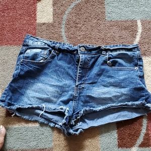 Bluenotes shorts